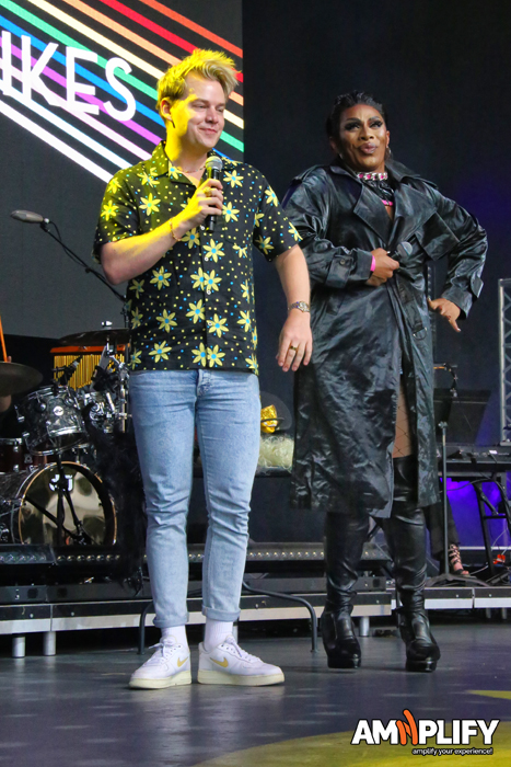 Joel Creasey & Kween Kong