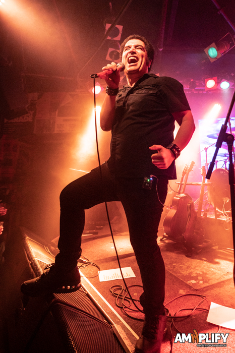 Metal Hits Live