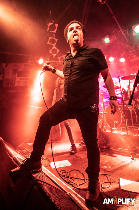 Metal Hits Live