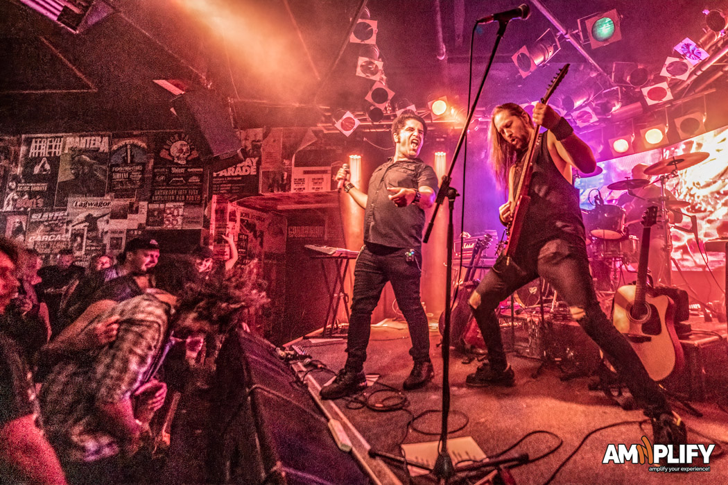 Metal Hits Live