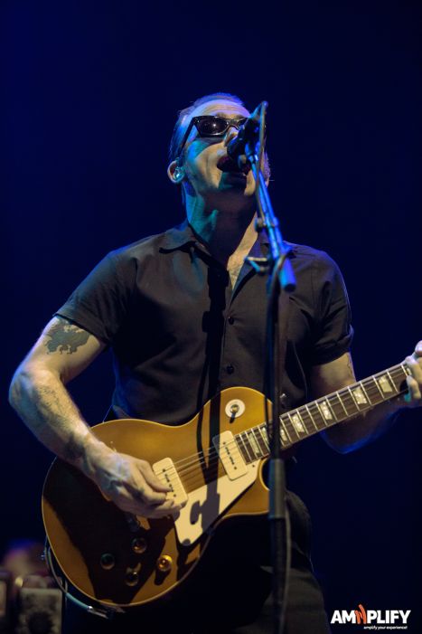 Social Distortion