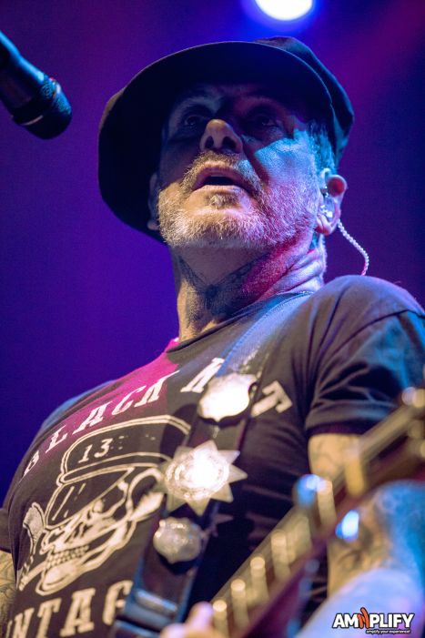 Social Distortion