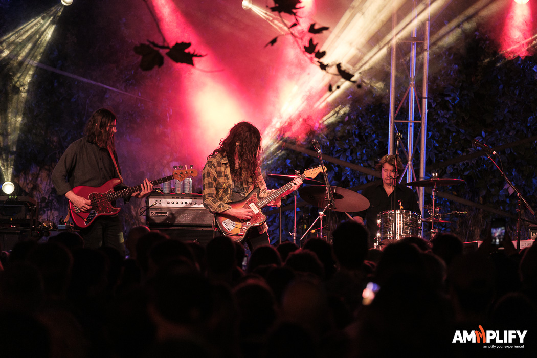 Kurt Vile & The Violators
