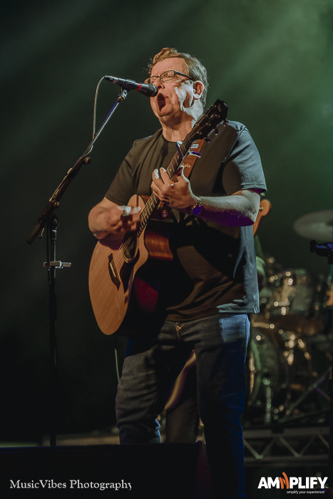 THE PROCLAIMERS