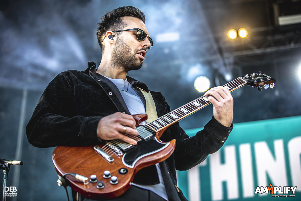 Nothing But Thieves