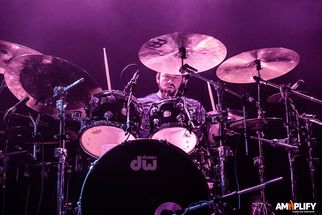 ANIMALS AS LEADERS