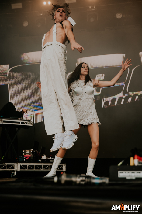 Confidence Man