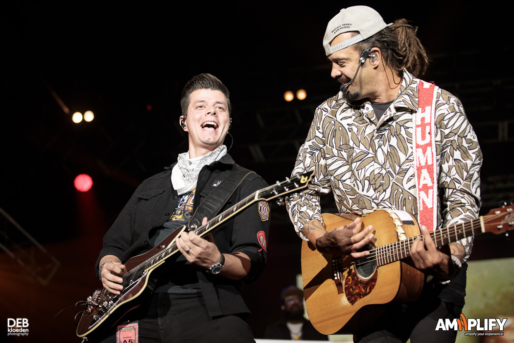 Michael Franti & Spearhead