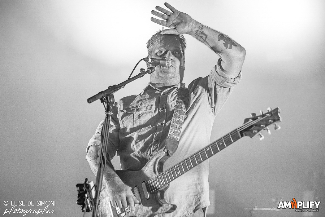 MODEST MOUSE