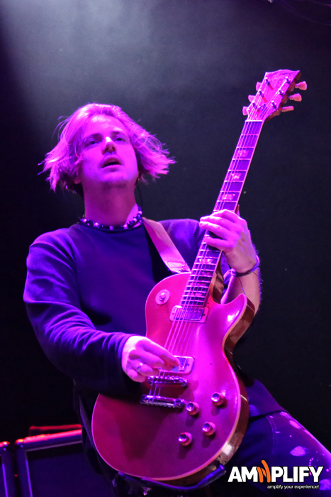 Nothing But Thieves