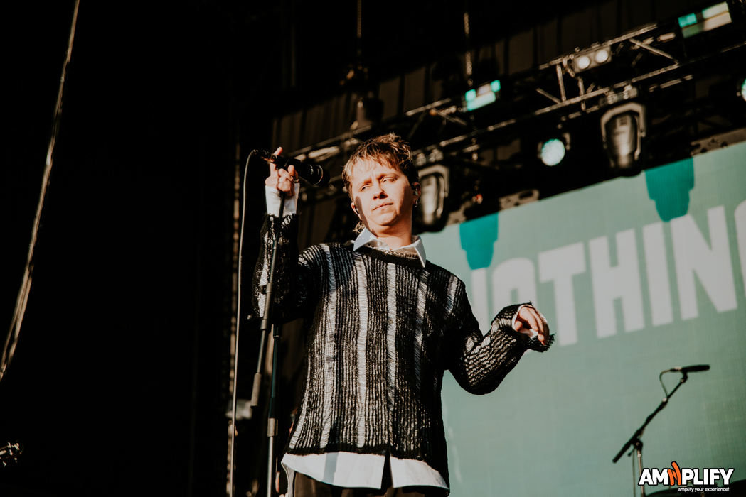 Nothing But Thieves