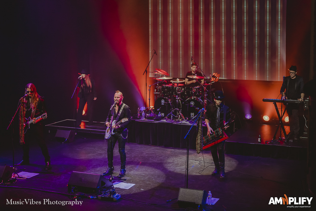 PSEUDO ECHO