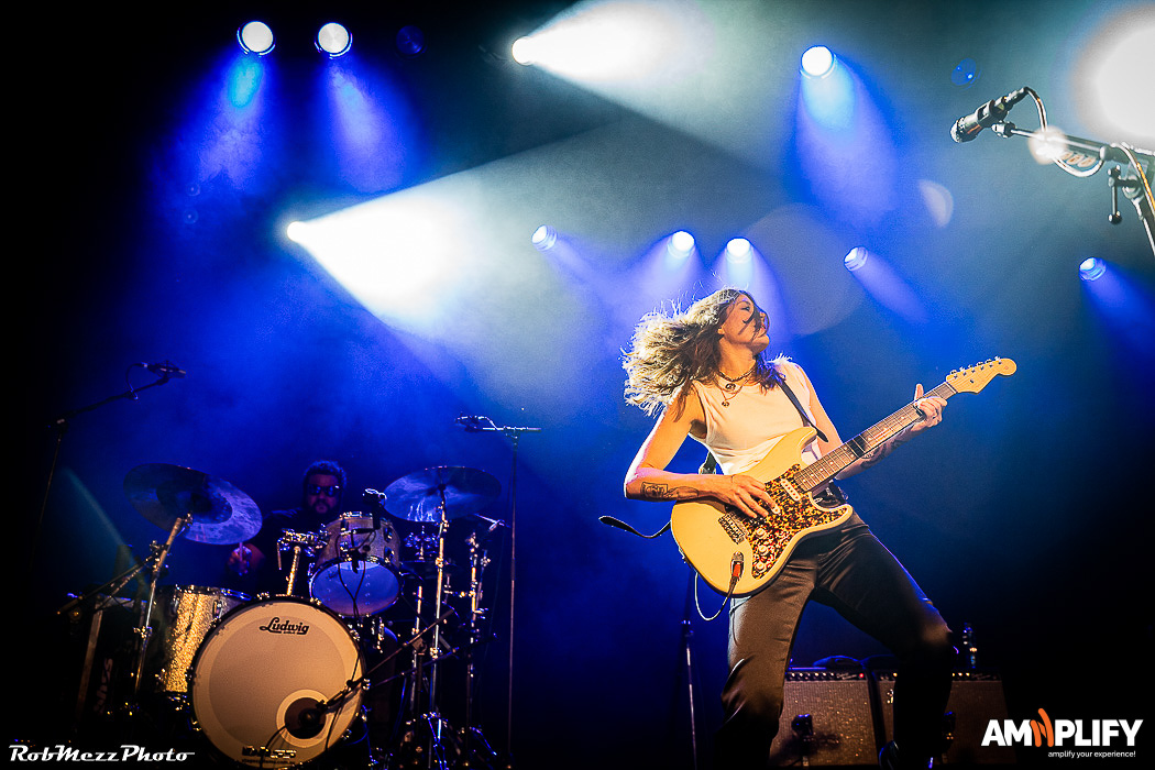 LARKIN POE