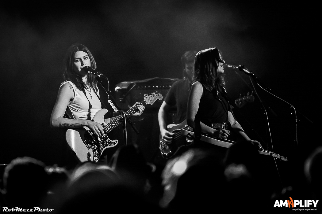 LARKIN POE