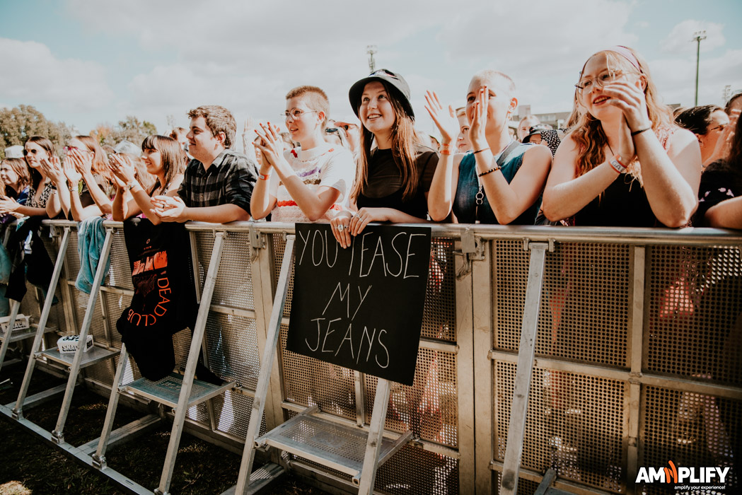 Teen Jesus & The Jean Teasers
