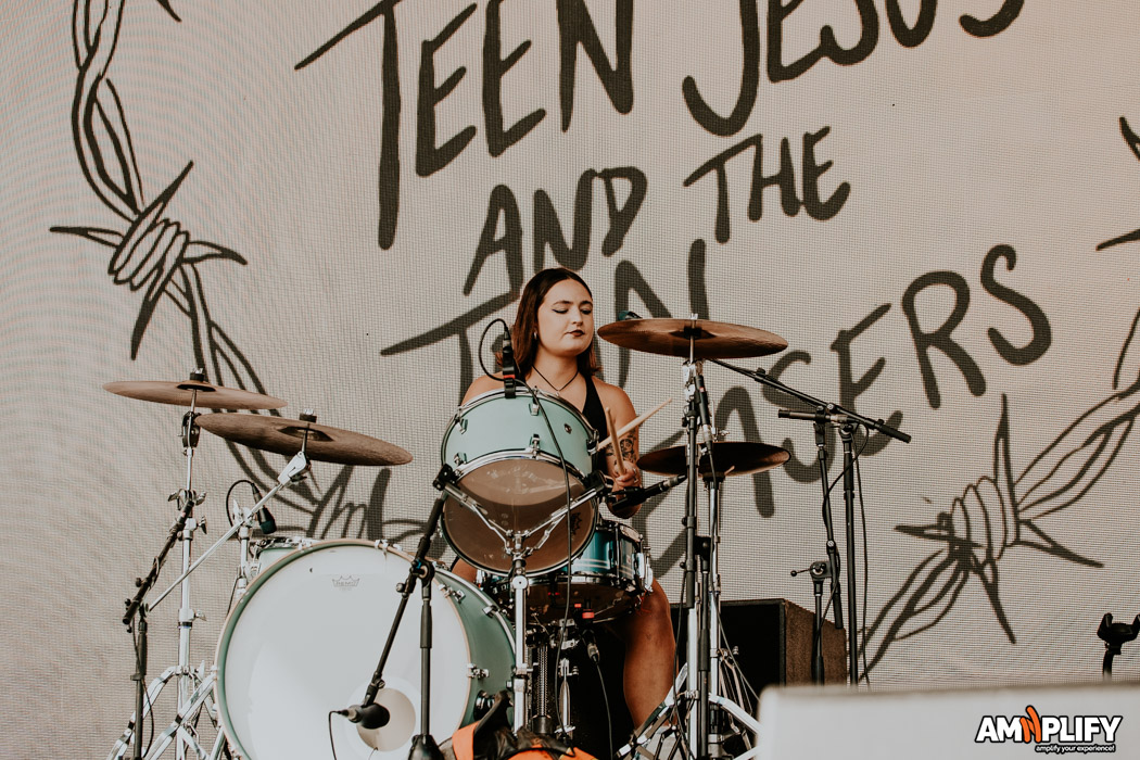 Teen Jesus & The Jean Teasers