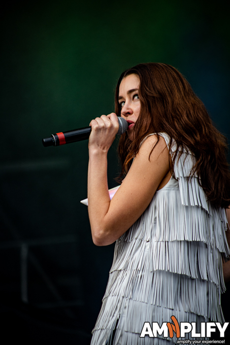 Confidence Man