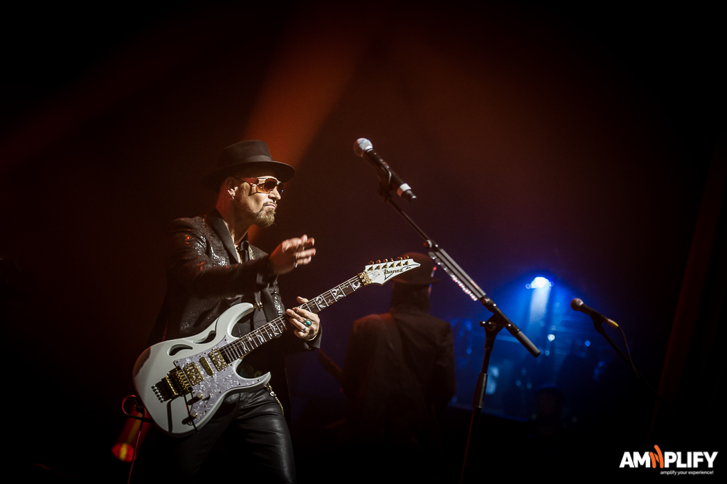 PSEUDO ECHO