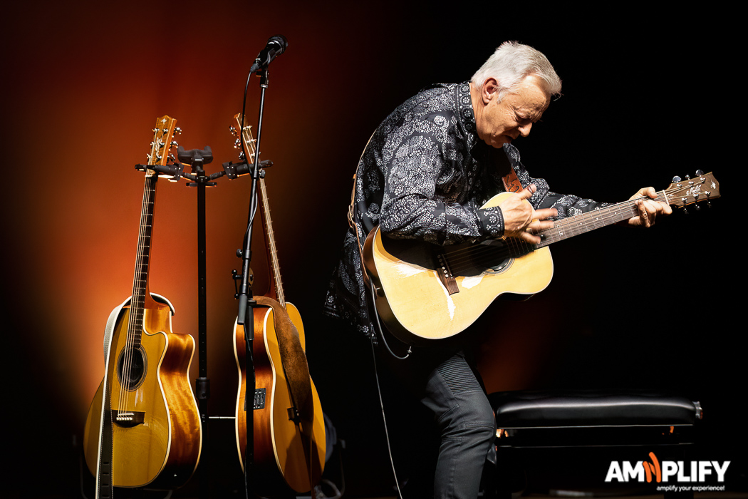 TOMMY EMMANUEL