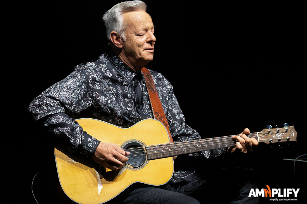 TOMMY EMMANUEL