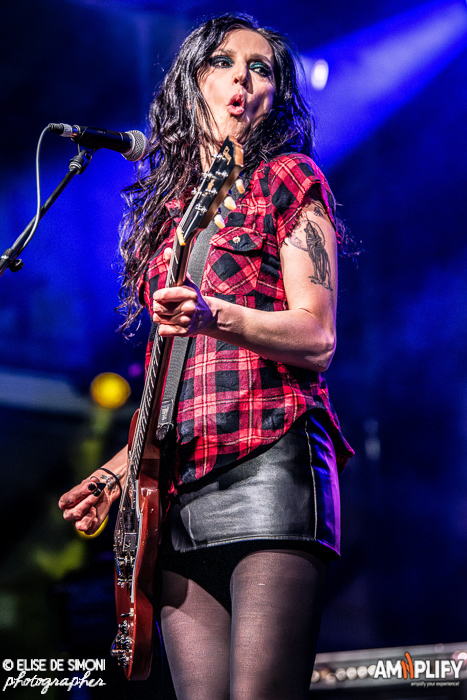 Magic Dirt