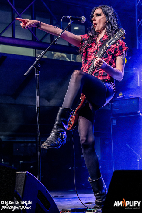 Magic Dirt