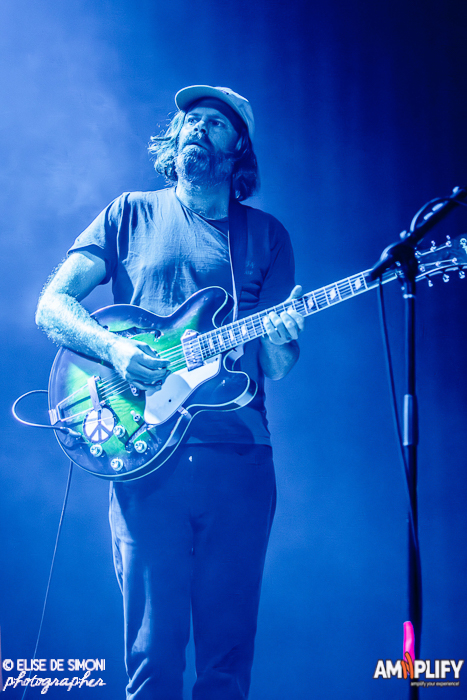 SLOWDIVE