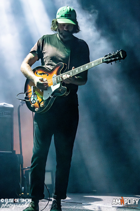 SLOWDIVE