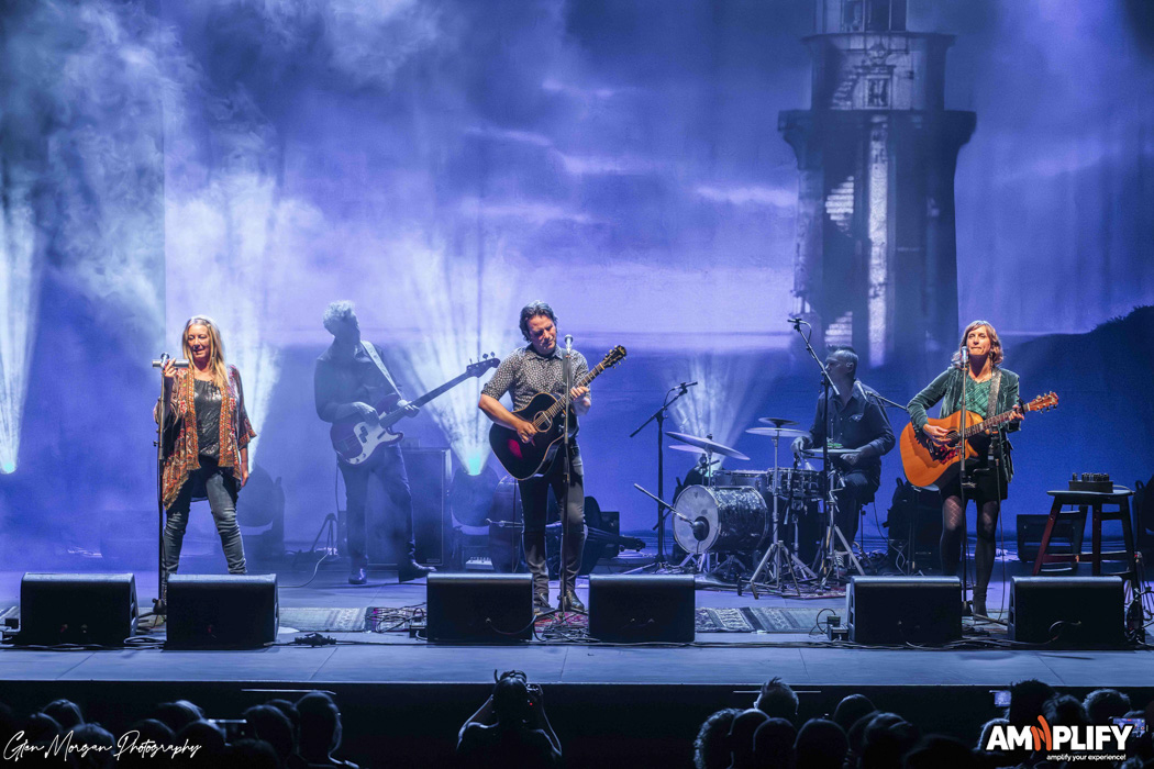 The Waifs
