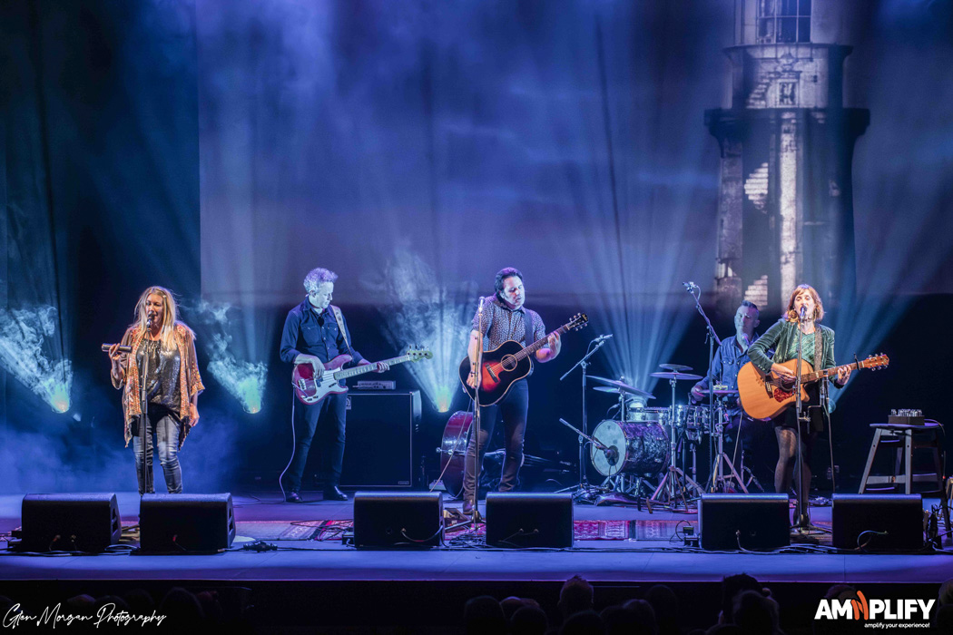 The Waifs