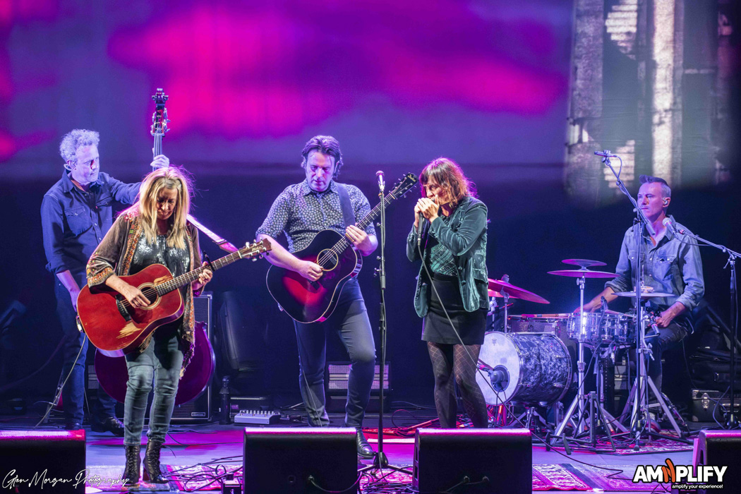 The Waifs