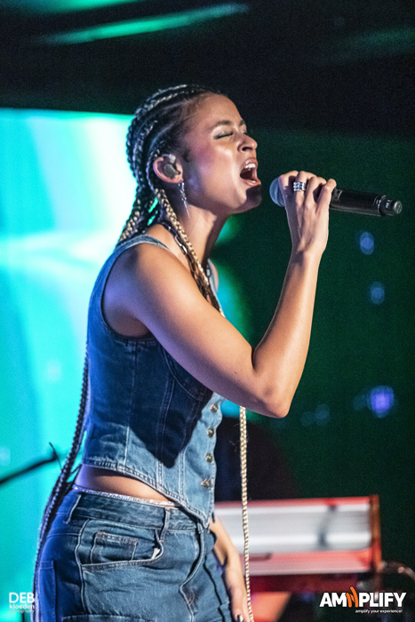 Thandi Phoenix