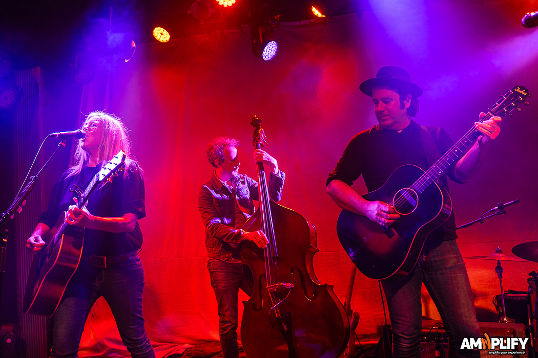 THE WAIFS