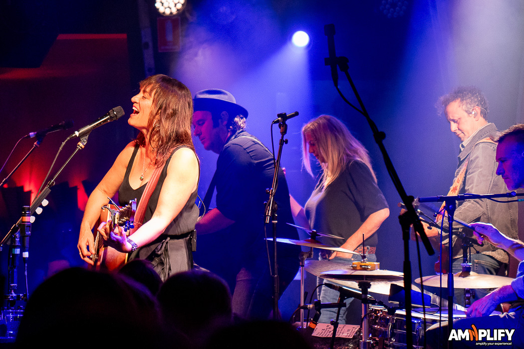 THE WAIFS