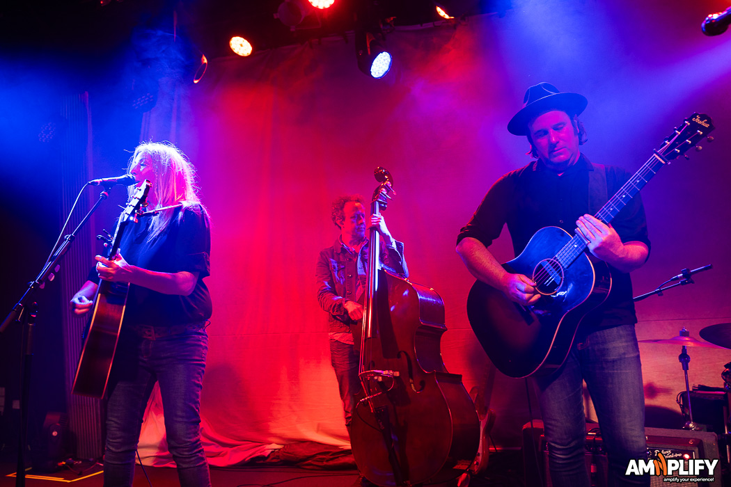 THE WAIFS