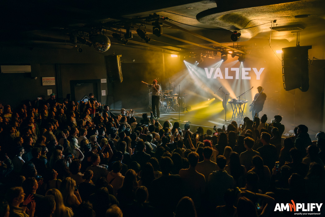 VALLEY