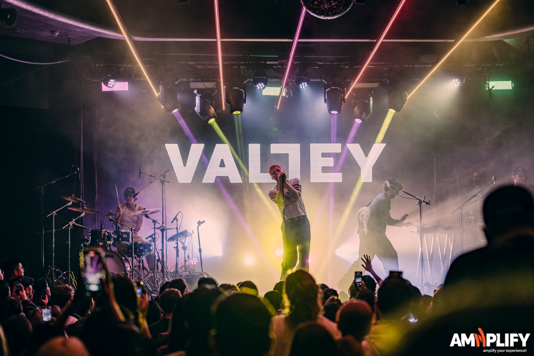 VALLEY