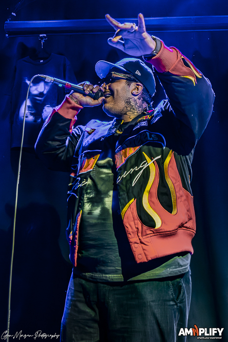 Neon Belly