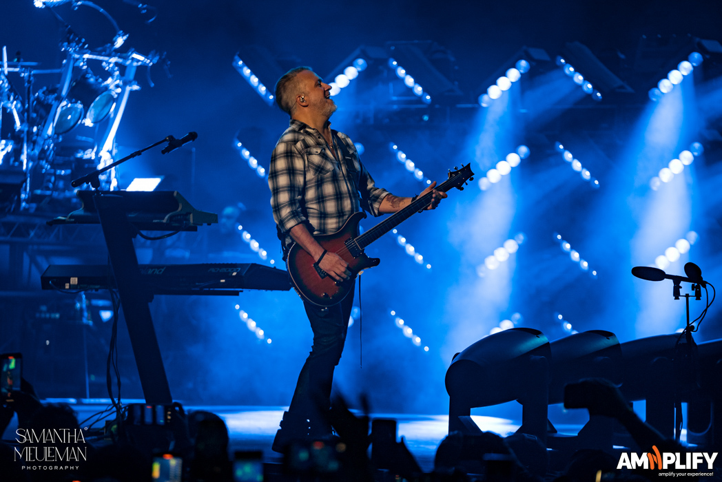 EVANESCENCE