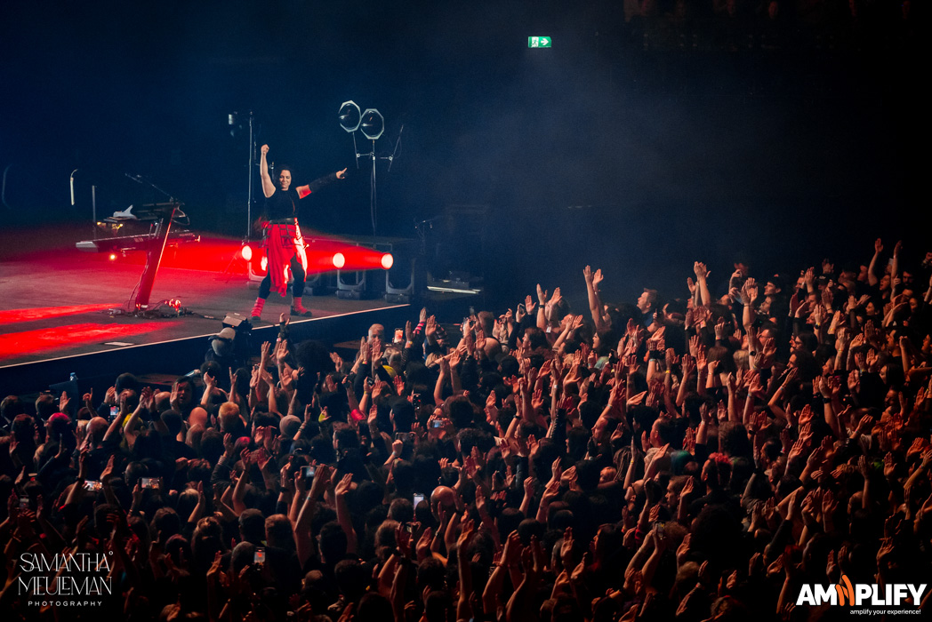 EVANESCENCE