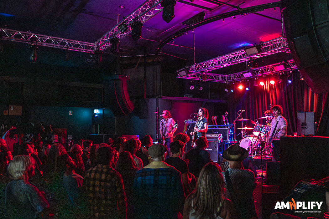 MAGIC DIRT