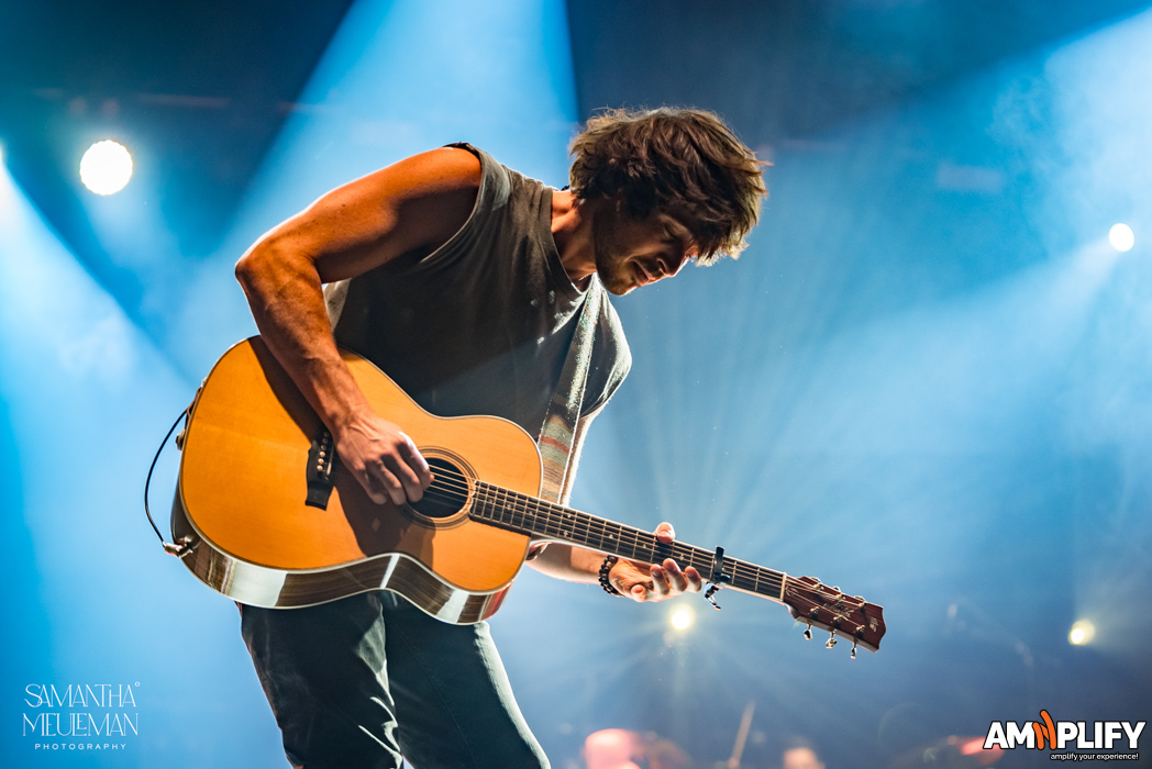 MORGAN EVANS