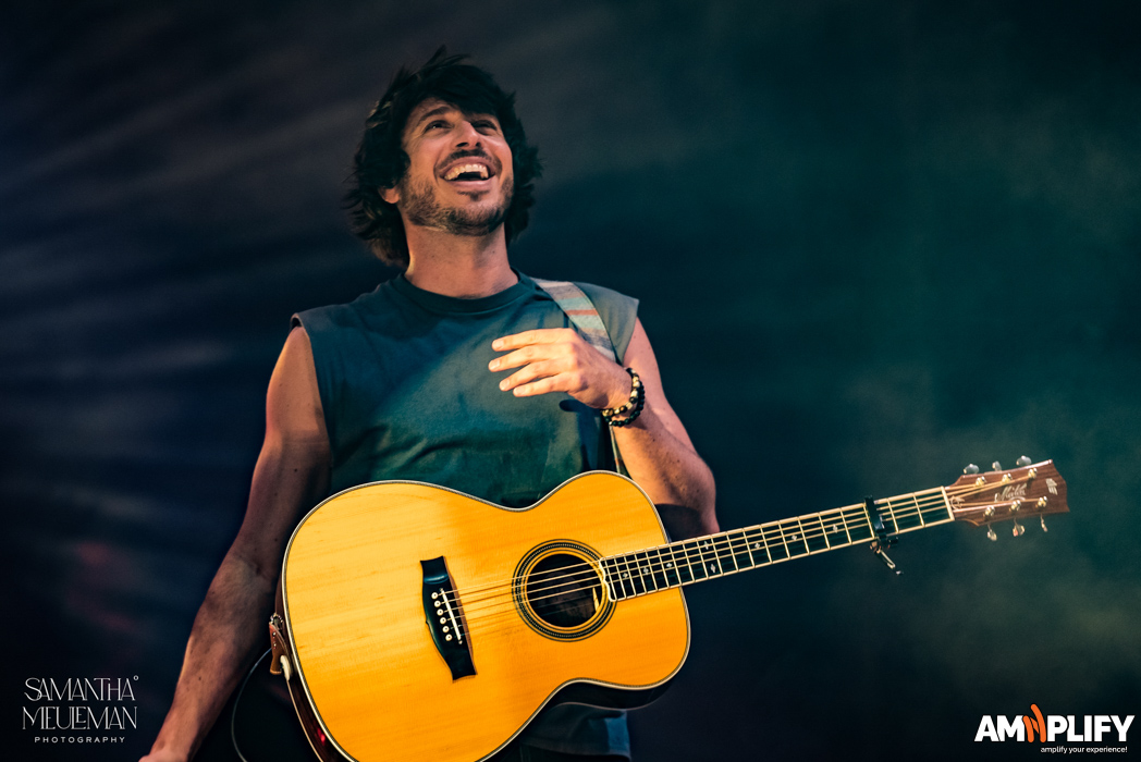 MORGAN EVANS