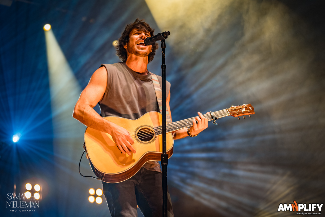 MORGAN EVANS