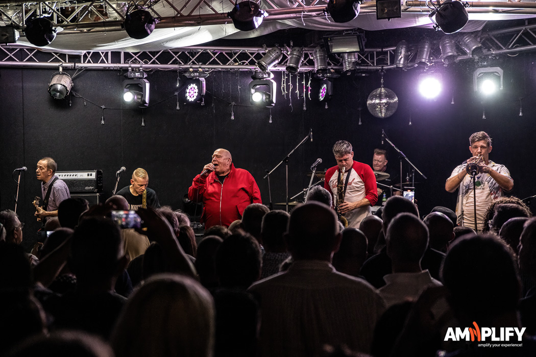 BAD MANNERS