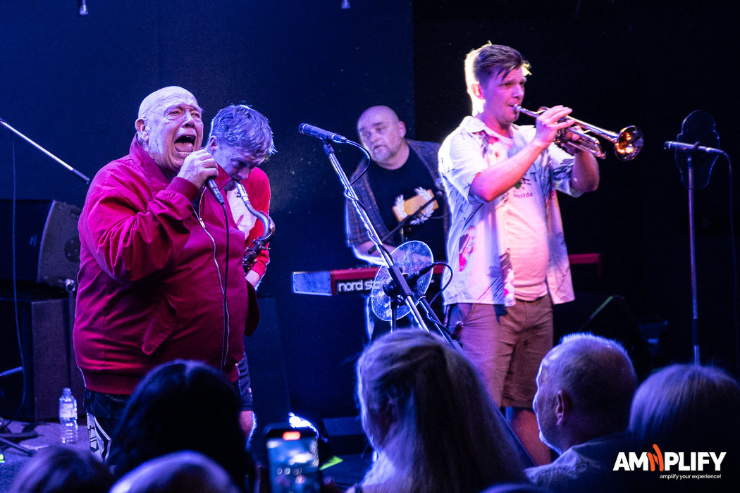 BAD MANNERS