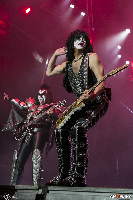 KISS