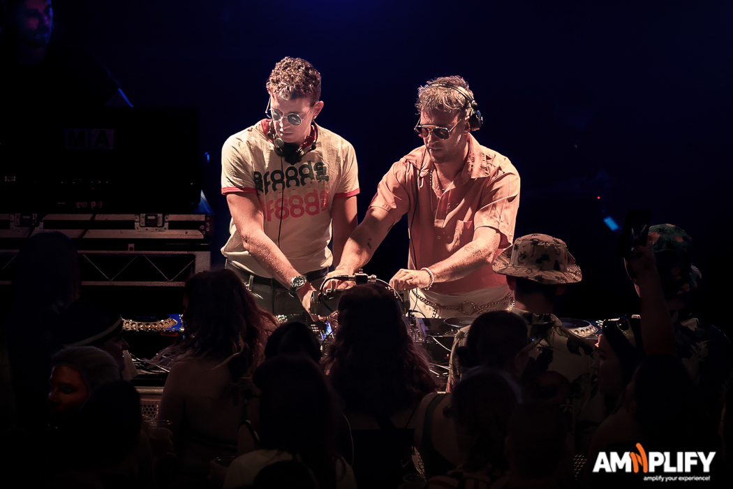 FLIGHT FACILITIES