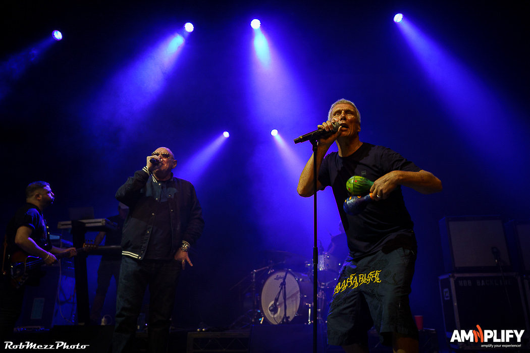 HAPPY MONDAYS