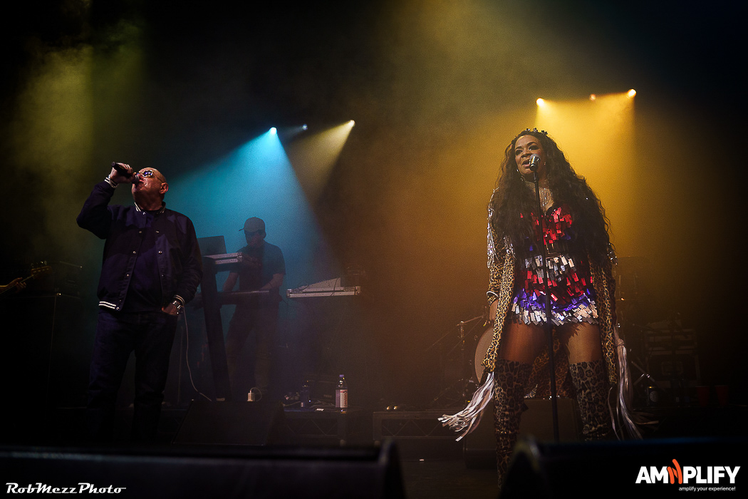 HAPPY MONDAYS